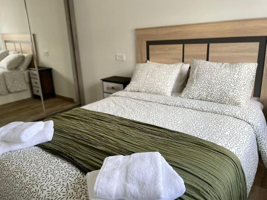 Adoracte 4 Mieres Apartamentos ภายนอก รูปภาพ