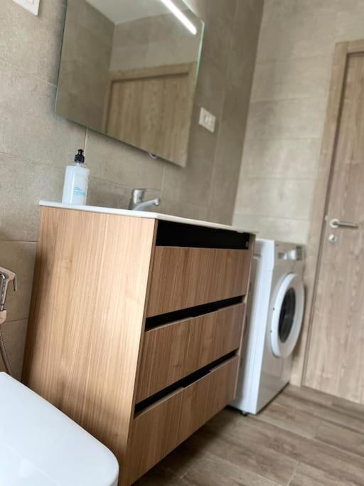 Adoracte 4 Mieres Apartamentos ภายนอก รูปภาพ
