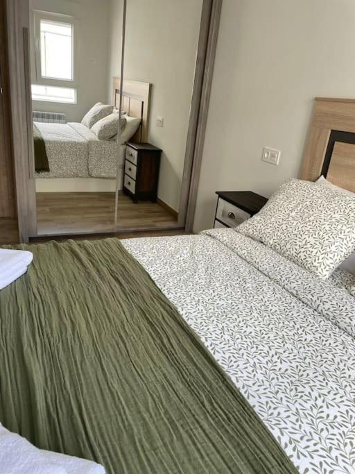 Adoracte 4 Mieres Apartamentos ภายนอก รูปภาพ