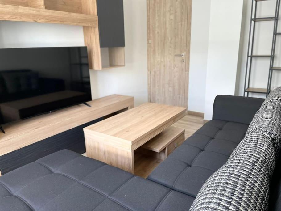 Adoracte 4 Mieres Apartamentos ภายนอก รูปภาพ